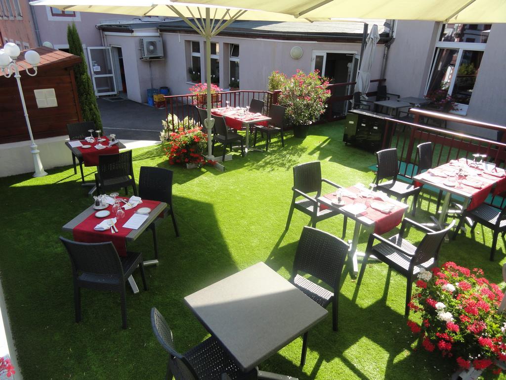 Hotel Restaurant Le Moschenross Thann Dış mekan fotoğraf