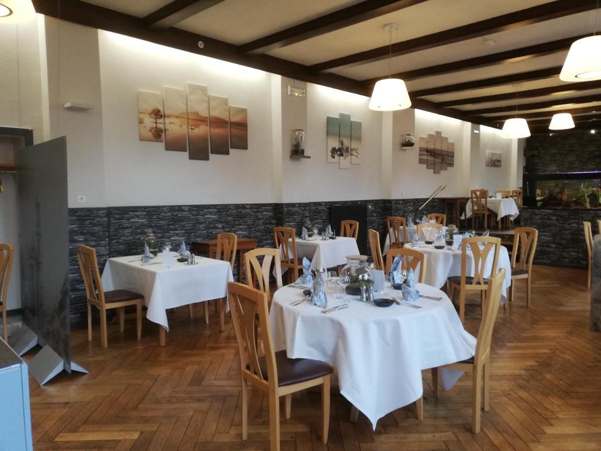 Hotel Restaurant Le Moschenross Thann Dış mekan fotoğraf